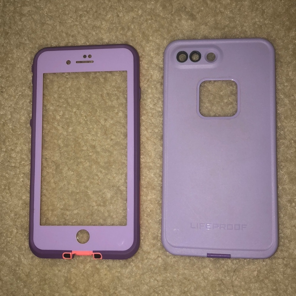 iPhone 8+ Life Proof case
